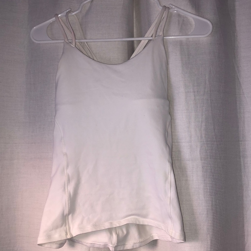 white lululemon tank size 2